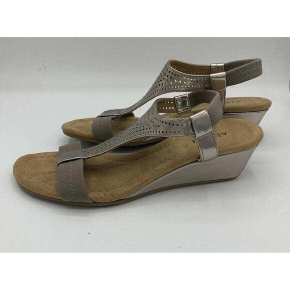 Alfani Rose Gold Sandals Ankle Strap 1” Heel Wedge Open Toe Size 5.5 Metallic - Picture 3 of 8